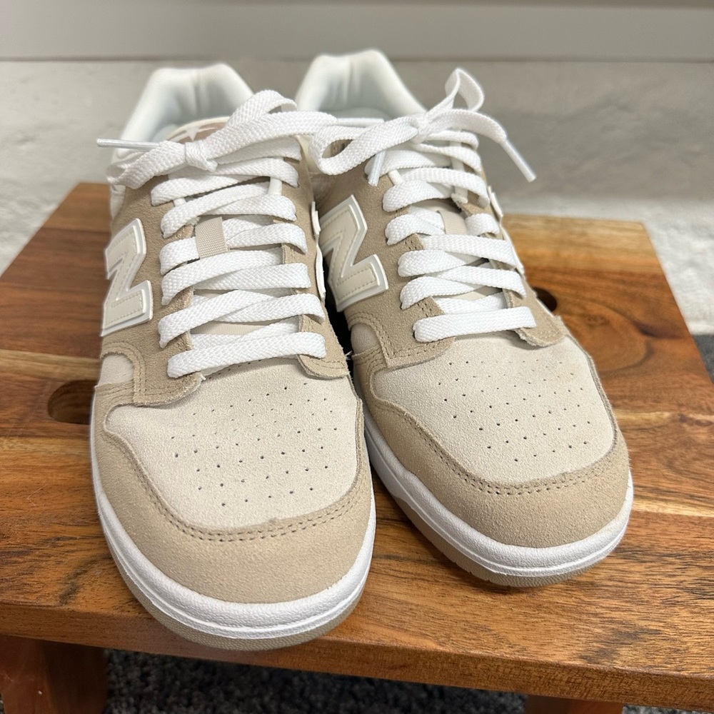 New Balance 480 Sneakers Size 8 Women’s